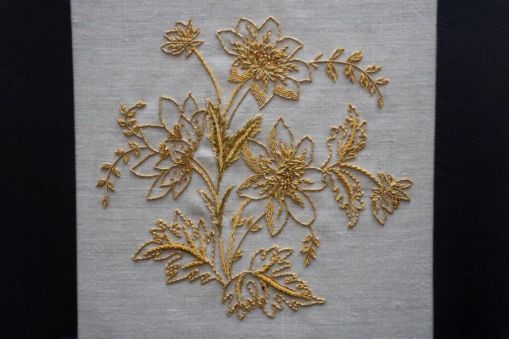 Broderie au fil d'or 14 Heures débutant niveau 1