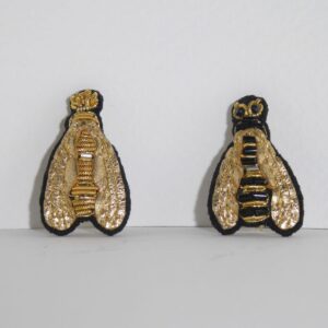 Broche abeille or ou or et noire
