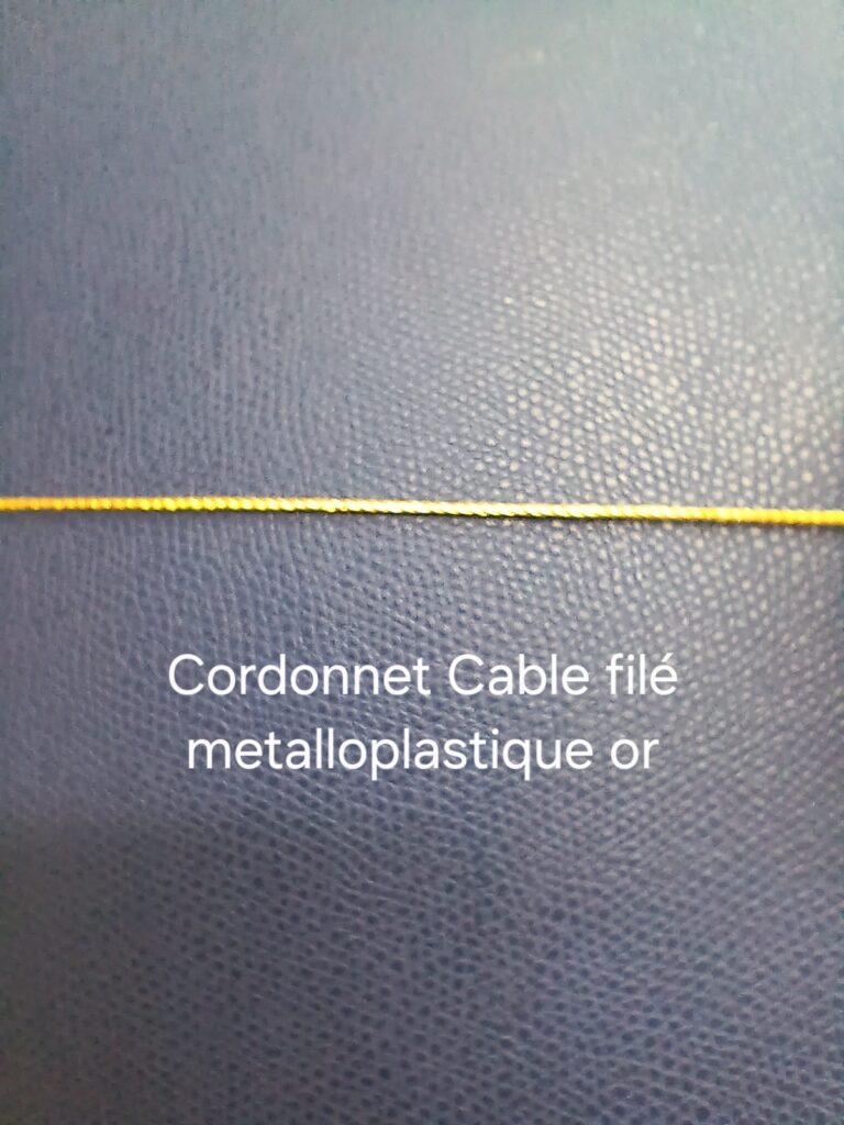 Cordonné câble filé or pour broderie